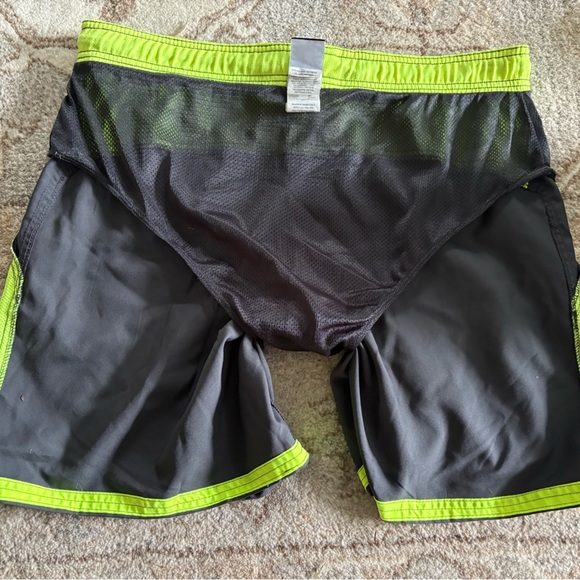 Mens Nike Swim Shorts Medium - Picture 6 of 6